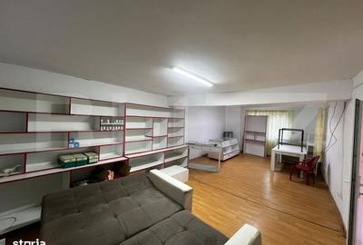Casă cu 3 camere în Sântămărie