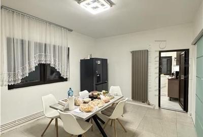 MEHALA - VILA SPATIOASA - 9 CAMERE - GARAJ - TEREN GENEROS - 2