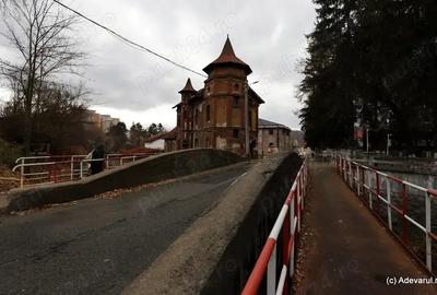 Casă în Petros - 1