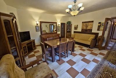 Casa individuala Km 5 curte cu foi?or, acces privat, termen lung - 14