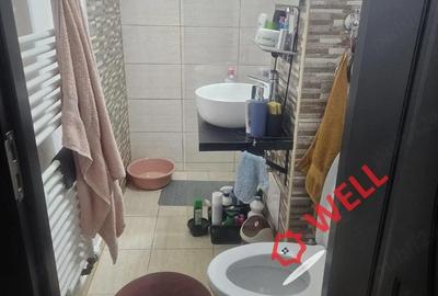 Apartament cu 3 camere semidecomandat în Central - 5