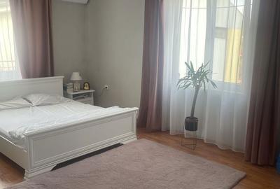 Apartament cu 3 camere decomandat în Central - 3