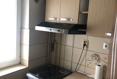 Garsonieră decomandată în Central - 1