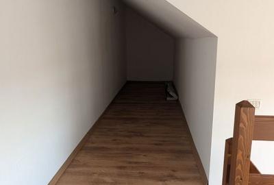 Apartament cu 3 camere semidecomandat în Girocului - 2