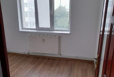 Apartament doua camere deco renovat complet Mioritei, etaj patru liber - 9