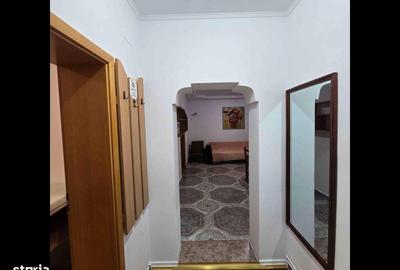 Casă cu 4 camere cu Teren 210 Mp în Central - 8