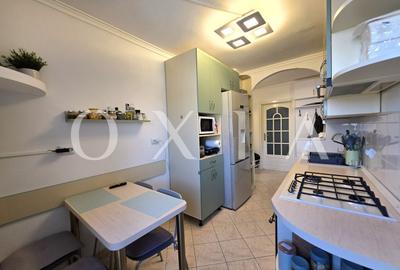 Apartament cu 3 camere decomandat, mobilat în Lipovei - 6