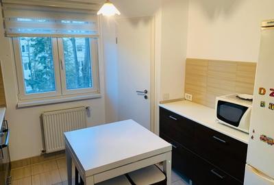 De inchiriat apartament 3 camere Zona Circumvalatiunii Favorit Gh Lazar - 2