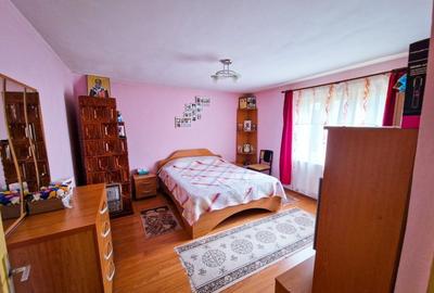 Casă de vânzare - Jud. Bacău (Com. Orbeni) - Curte și grădină(30Km/Bc) - 4