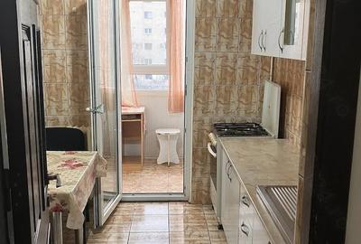 Apartament cu 2 camere decomandat în Republicii - 2
