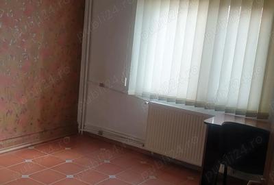 Spațiu comercial, de 53 mp, în Rogerius - 5