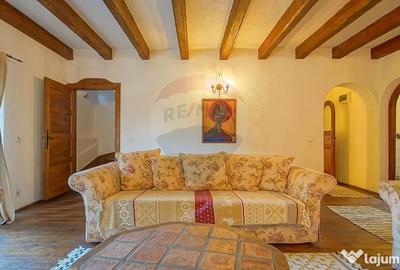 Casă cu 16 camere cu Teren 1368 Mp în Timișu de Sus - 10