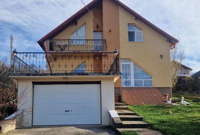 Casa moderna, cu livada, foi?or ?i garaj, Pucioasa, Dambovita - 8