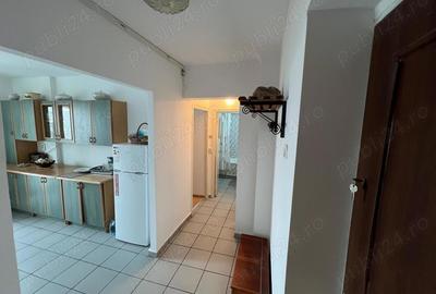 Apartament cu 2 camere decomandat în Republicii - 3