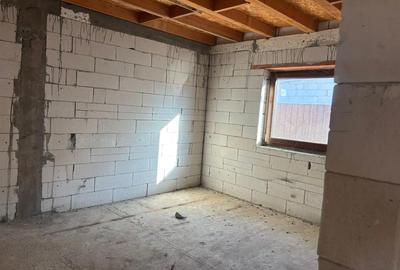 Casă în Central - 11