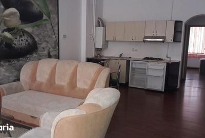 Apartament cu 2 camere, mobilat în Ultracentral