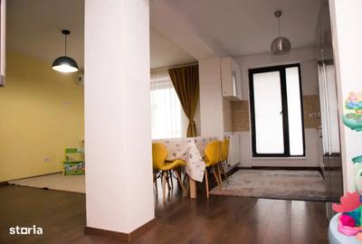 Apartament cu 3 camere în Tractorul - 17