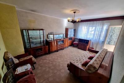 Apartament cu 3 camere decomandat în Central - 2