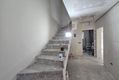 Duplex cu 4 camere cu Canalizare în Moșnița Veche - 6
