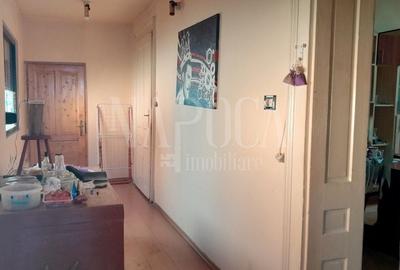 Casă individuală cu 4 camere cu Canalizare în Central - 3