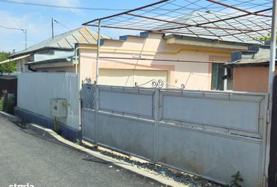 Casă cu 3 camere cu Teren 352 Mp în Central - 1