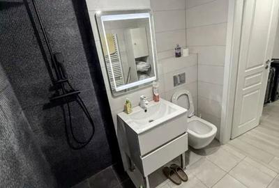 Apartament cu 2 camere decomandat în Micro 17 - 2