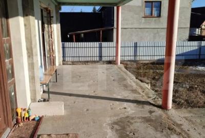 Casă cu 2 camere cu Teren 2000 Mp în Central - 4