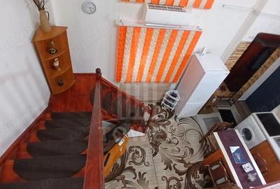 Garsoniera pe 2 niveluri | zona Central | La casa - 6