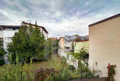 Apartament cu 3 camere semidecomandat, mobilat în Eroii Revoluției - 11