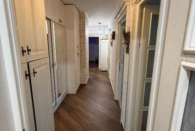 De Vânzare, Apartament 3 Camere + Parcare, Vișoianu - 9