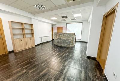 Spațiu comercial, de 200 mp, în Periferie - 1