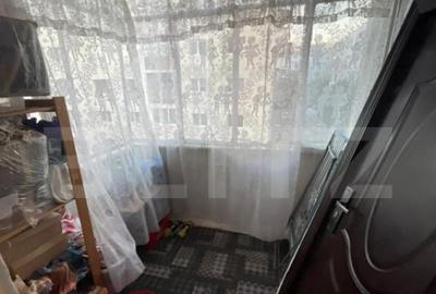 Apartament cu 4 camere decomandat, mobilat în Tractorul - 2