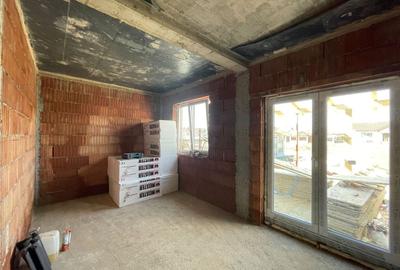 Duplex cu 3 camere cu Canalizare în Moșnița Nouă - 3