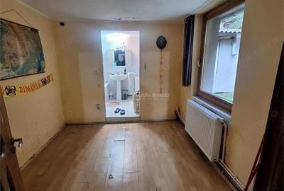 Casă cu 3 camere cu Teren 150 Mp în Central - 6