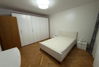 Apartament cu 3 camere decomandat în Băneasa - 10