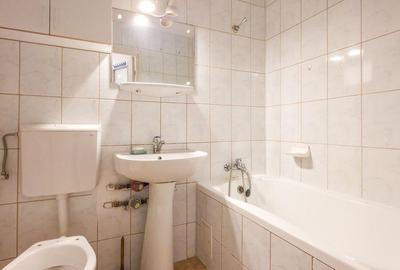 Apartament cu 3 camere decomandat în Drumul Taberei - 2