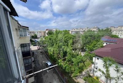 Apartament cu 2 camere semidecomandat, mobilat în Micro 11