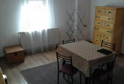 Apartament cu 2 camere la casa in Cristian - 3