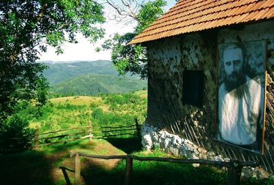 TEREN CASA PARINTEASCA PARINTE ARSENIE BOCA , Vata de Sus - Brad ,  HUNEDOARA