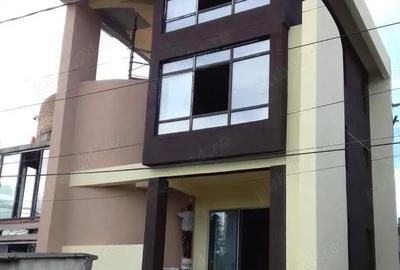 Casă cu 6 camere cu Teren 400 Mp în Pantelimon - 1