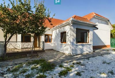 Casă cu 4 camere în Urseni, complet renovată!