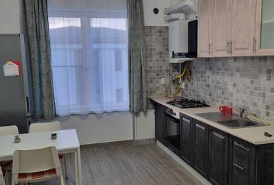 Apartament cu 3 camere decomandat în Șelimbăr - 2