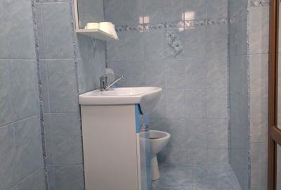 Apartament cu 3 camere decomandat în Central - 1