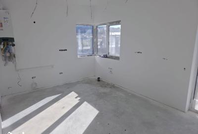 Casă cu 4 camere cu Teren 500 Mp în Livezeni - 14
