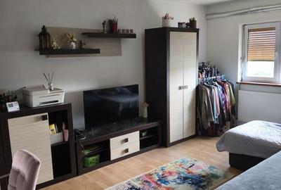 Apartament cu 2 camere decomandat în Popoveni - 1