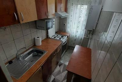 Apartament cu 3 camere semidecomandat în Exterior Vest - 1