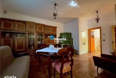 Casă cu 3 camere cu Teren 2553 Mp în Mărgineni - 2