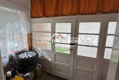Casă cu 5 camere cu Teren 2300 Mp în Pocola - 11