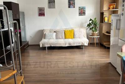 Apartament cu 4 camere decomandat, mobilat în Hipodrom 3 - 1