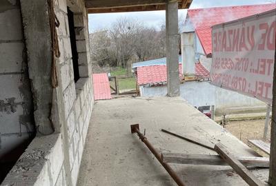 Casă cu 4 camere cu Teren 1280 Mp în Lilieci - 8